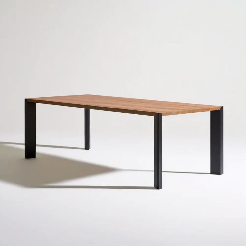 Prostokątny stół do jadalni 160 x 80 x 75 cm z blatem MDF w okleinie dębowej i czarnymi stalowymi nogami